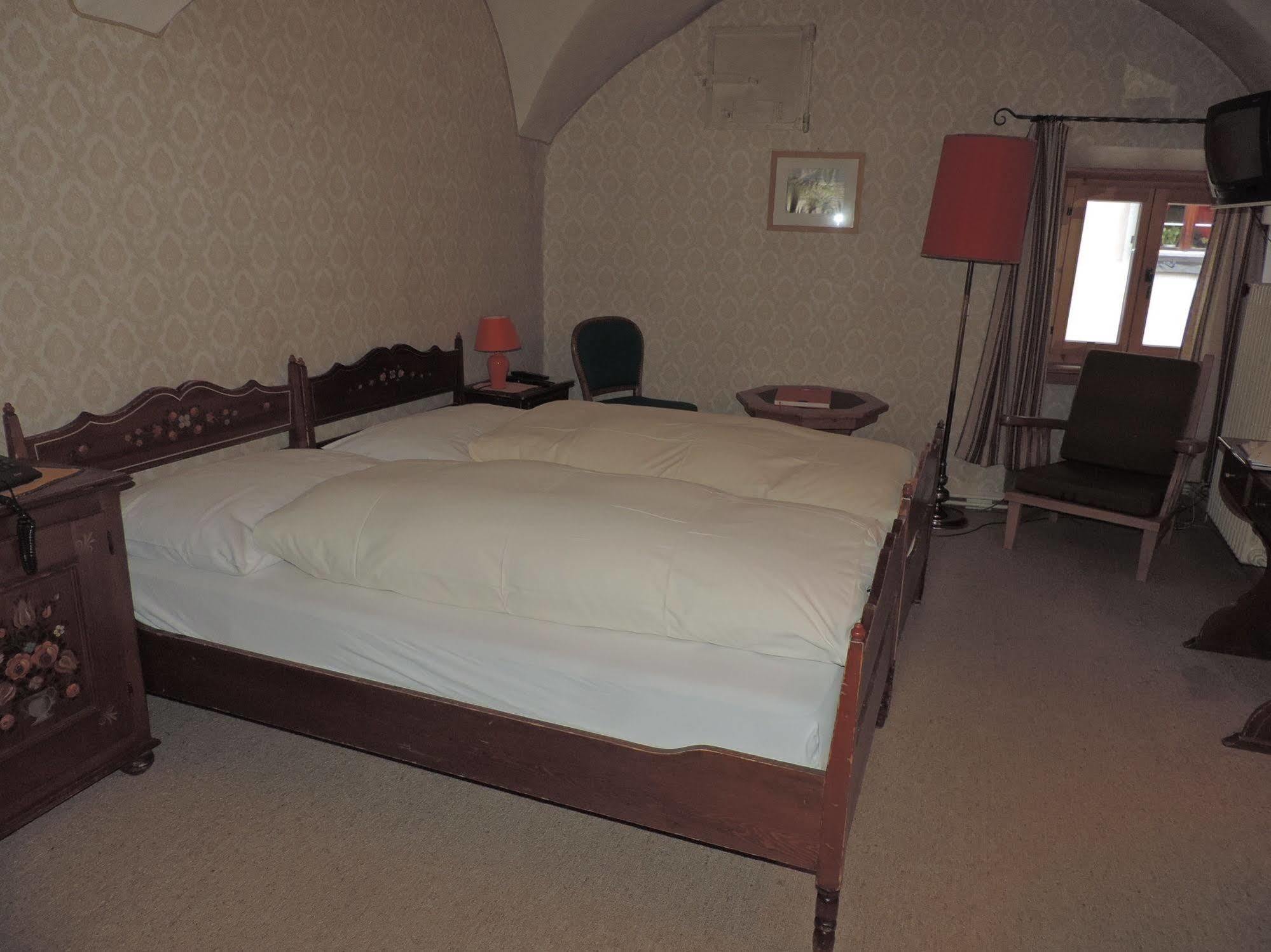 Hotel Klarer Zuoz Buitenkant foto