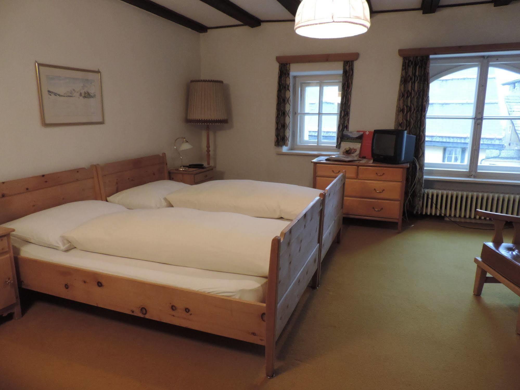 Hotel Klarer Zuoz Buitenkant foto