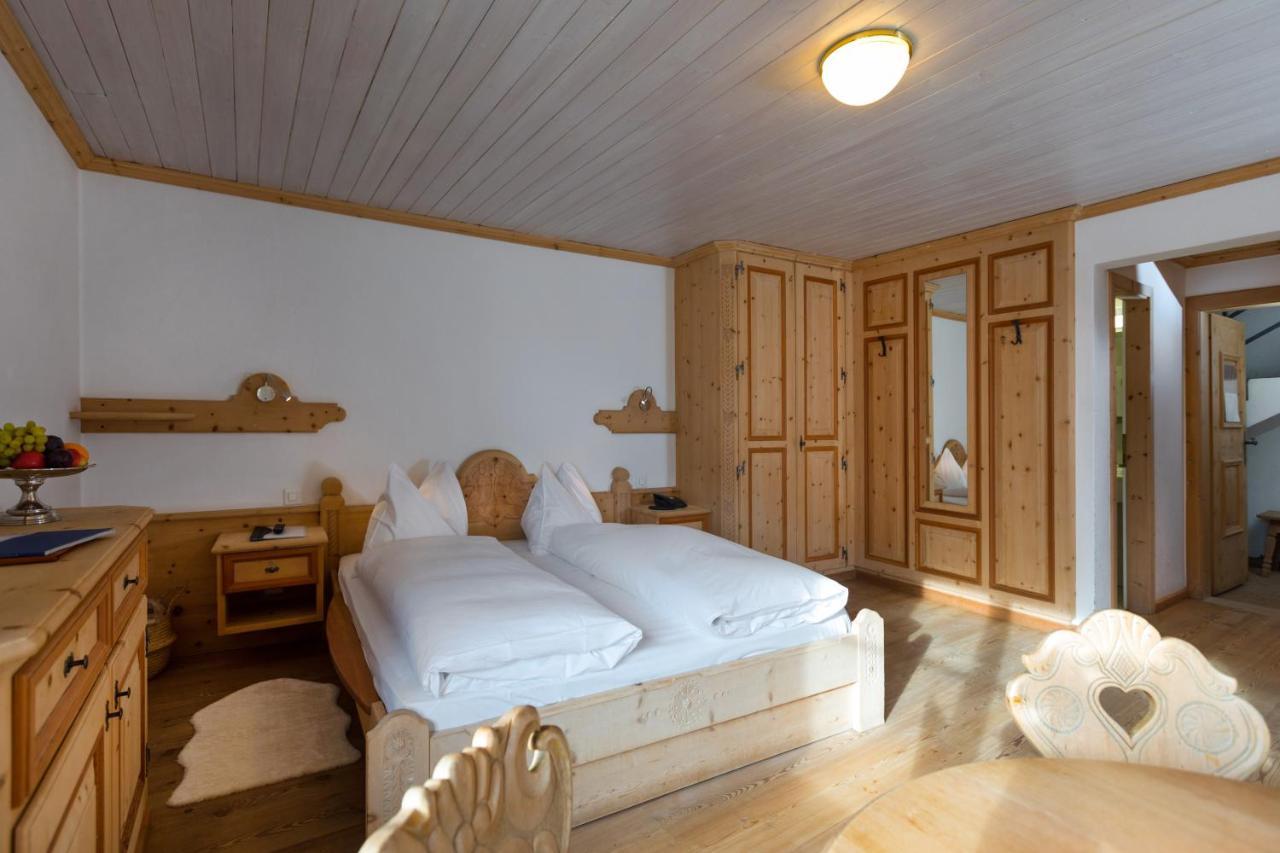 Hotel Klarer Zuoz Buitenkant foto