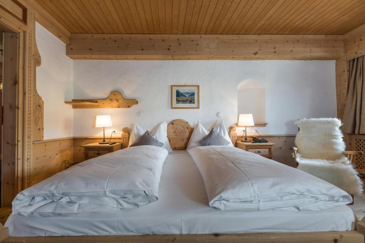 Hotel Klarer Zuoz Buitenkant foto