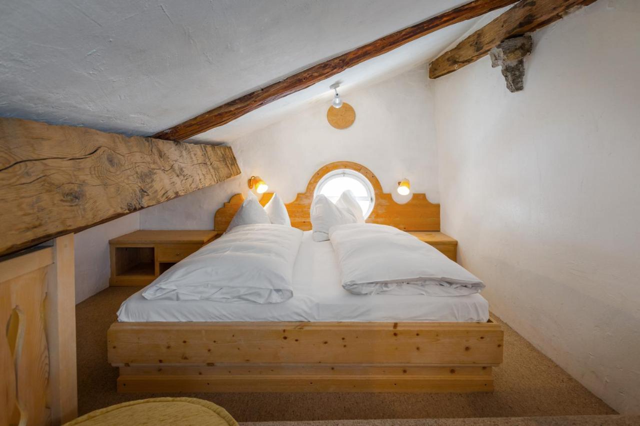 Hotel Klarer Zuoz Buitenkant foto