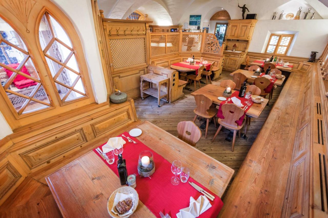 Hotel Klarer Zuoz Buitenkant foto